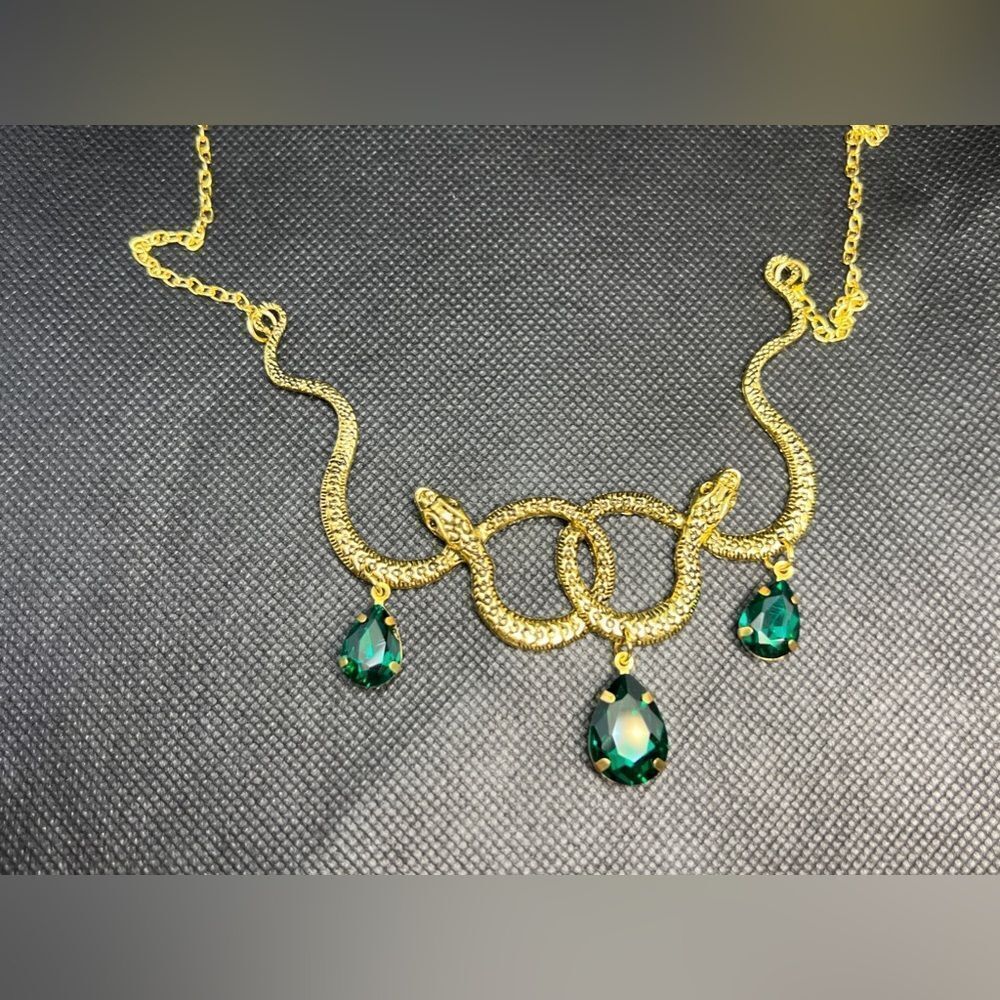 Anthro Vintage Inspired Gold Snake Necklace With Green Gemstones - Picture 11 of 14